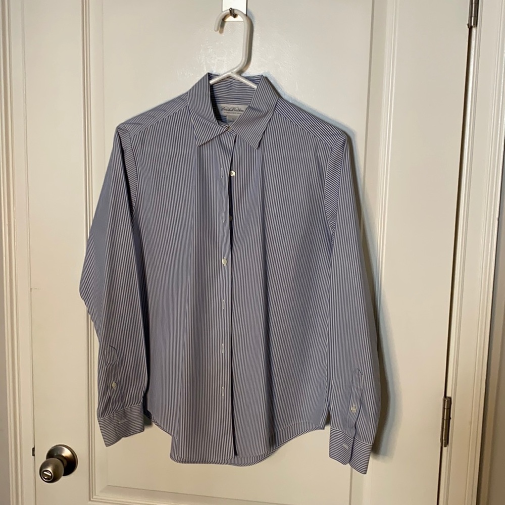 Beautiful non-iron Brooks Brother button down shirt